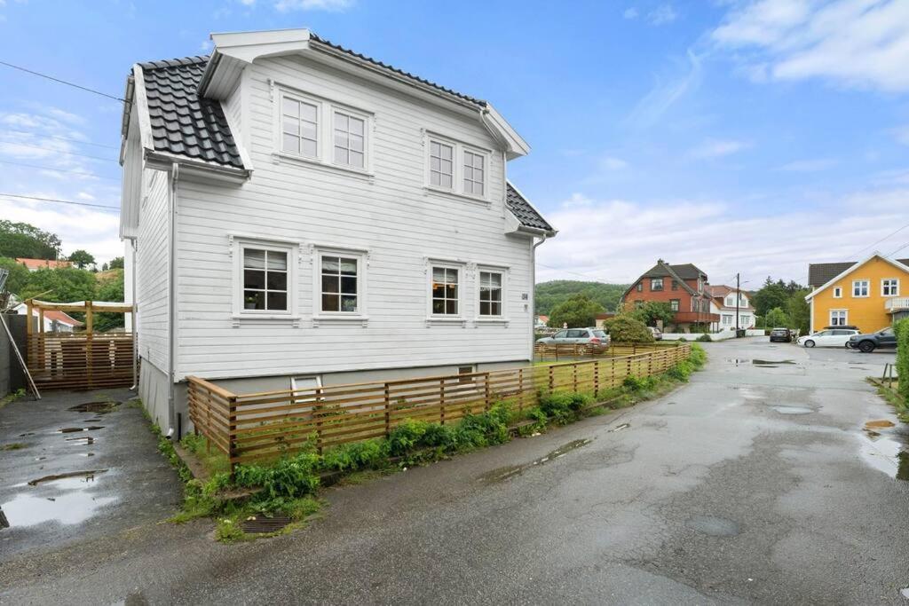 Family-Friendly Home Near Canal Spangereid Extérieur photo